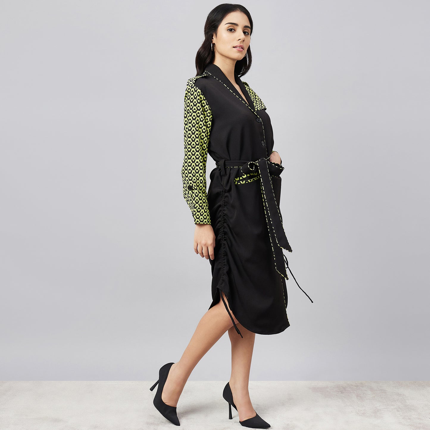 Black and Yellow Houndstooth Print Shirt Dress with Belt