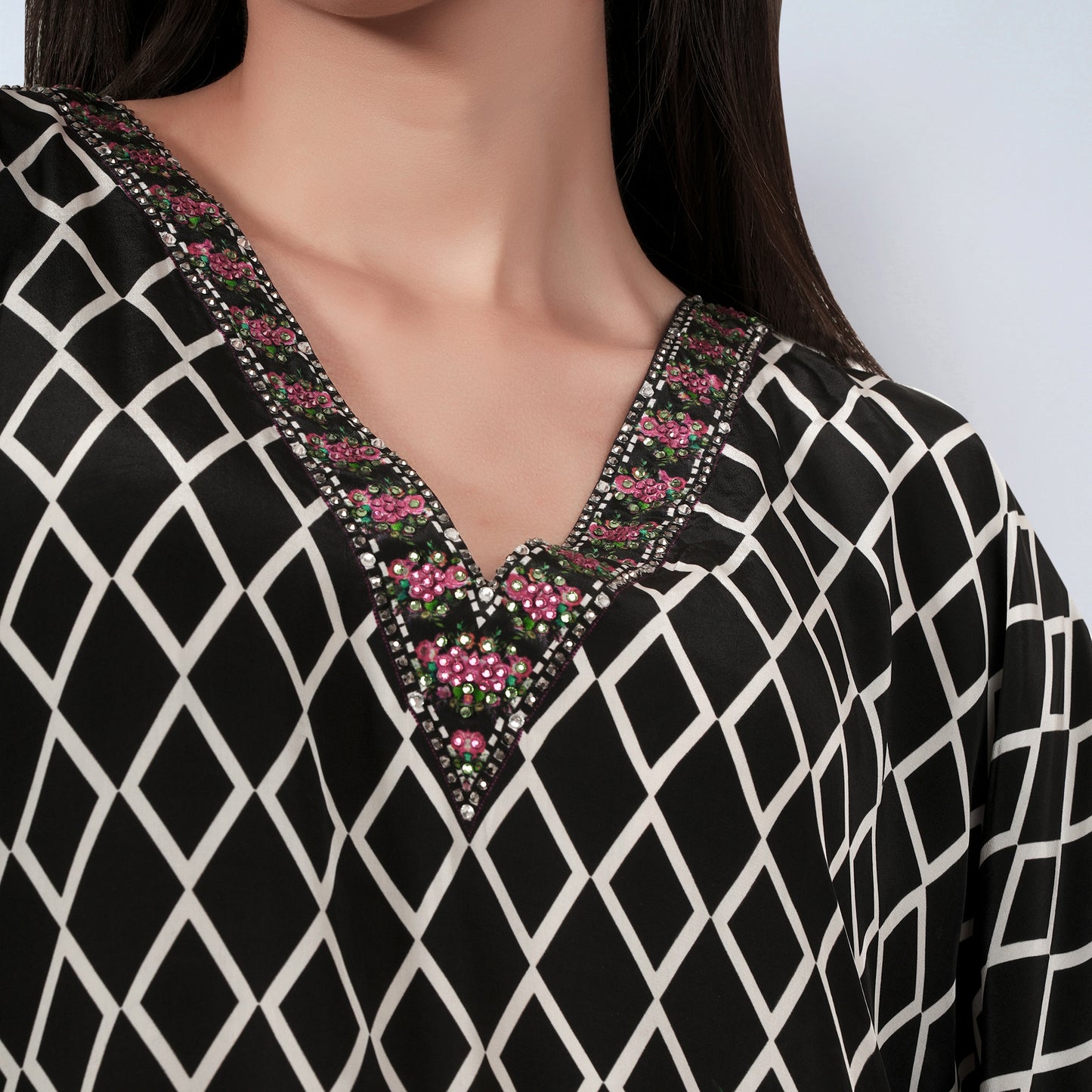 Black and White Kaftan Top