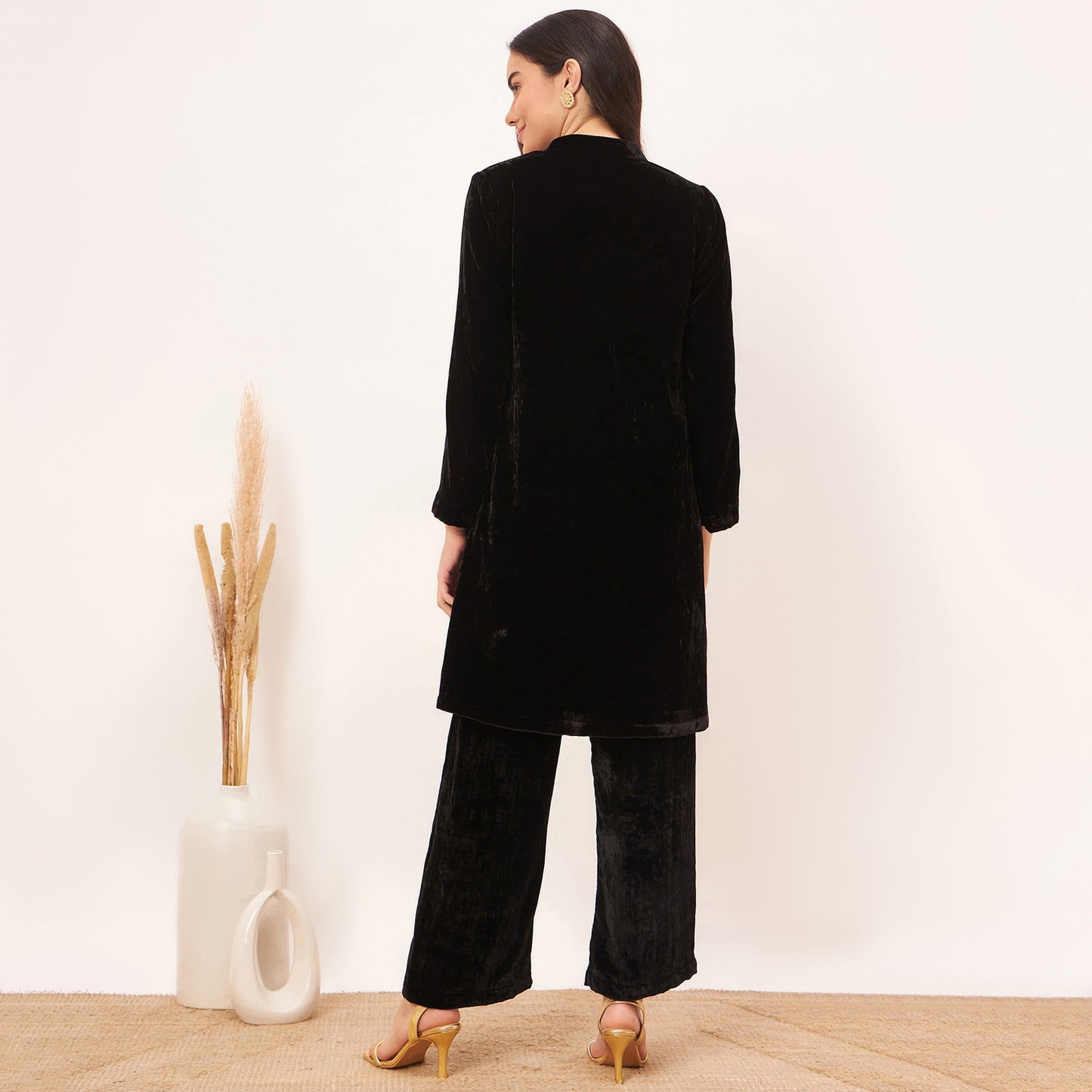 Black Hand Embroidered Silk Velvet Kurta and Straight Pants Set