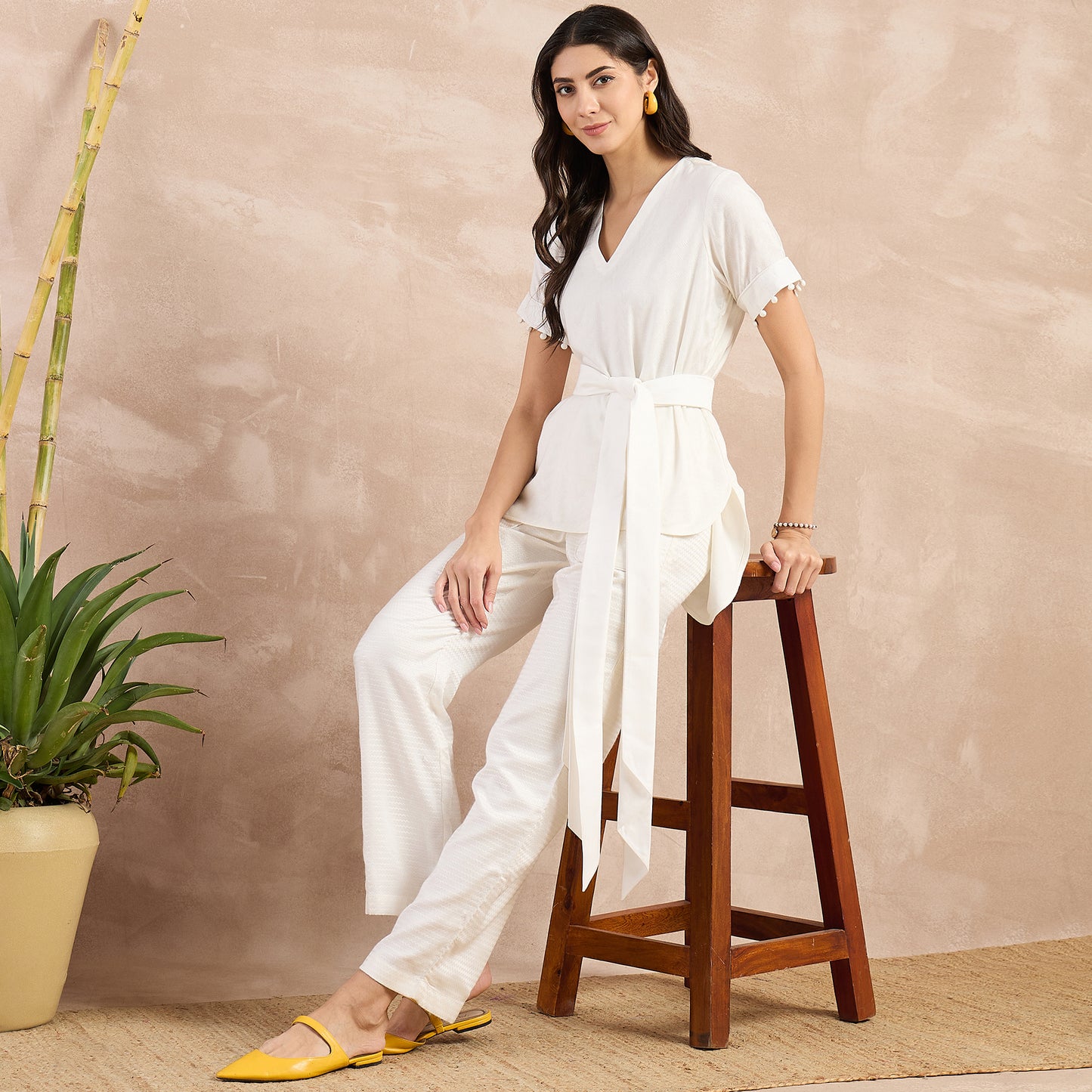 Off-White Herringbone High-Low Top with Belt and Trouser Set