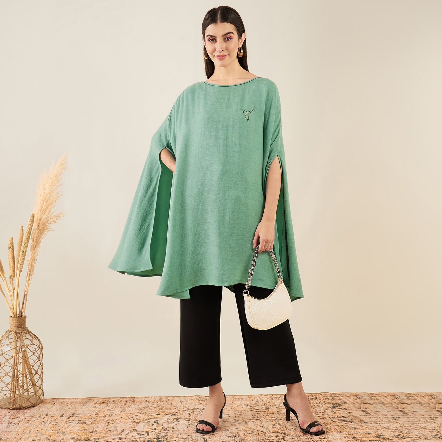 Seafood Green Embellished Long Cashmere Poncho