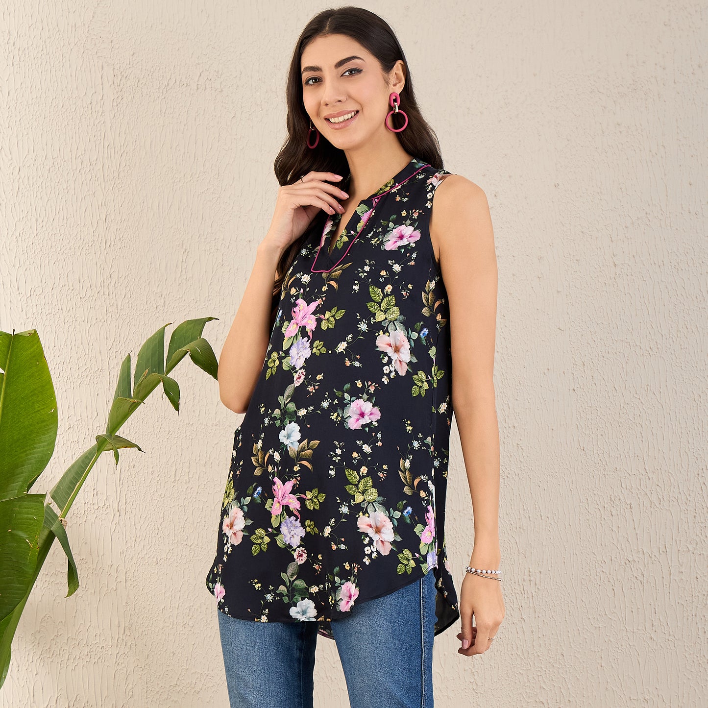 Black and Pink Garden Print Sleeveless Top
