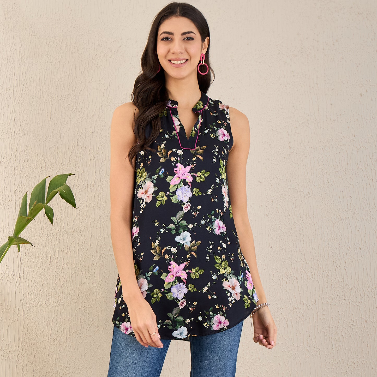 Black and Pink Garden Print Sleeveless Top