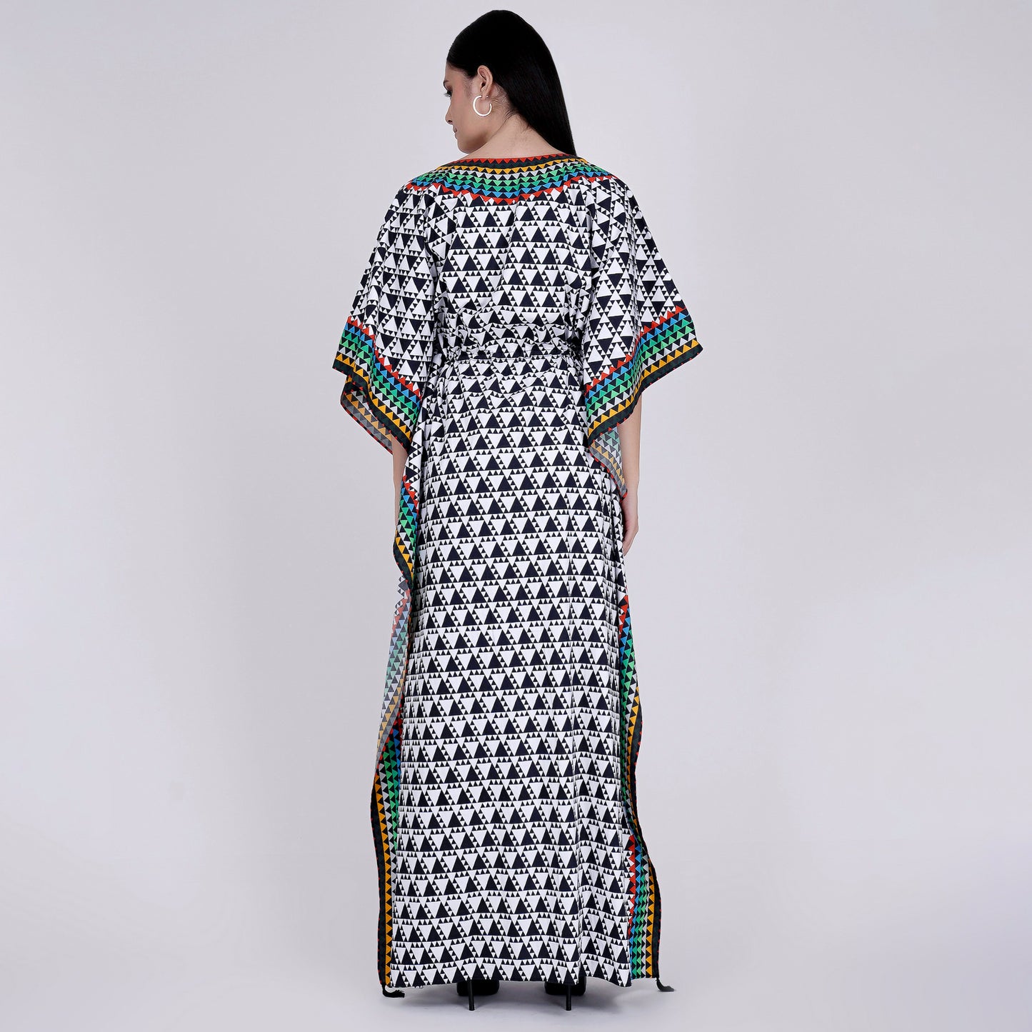 Black and White Triangle Geometric Print Full Length Kaftan