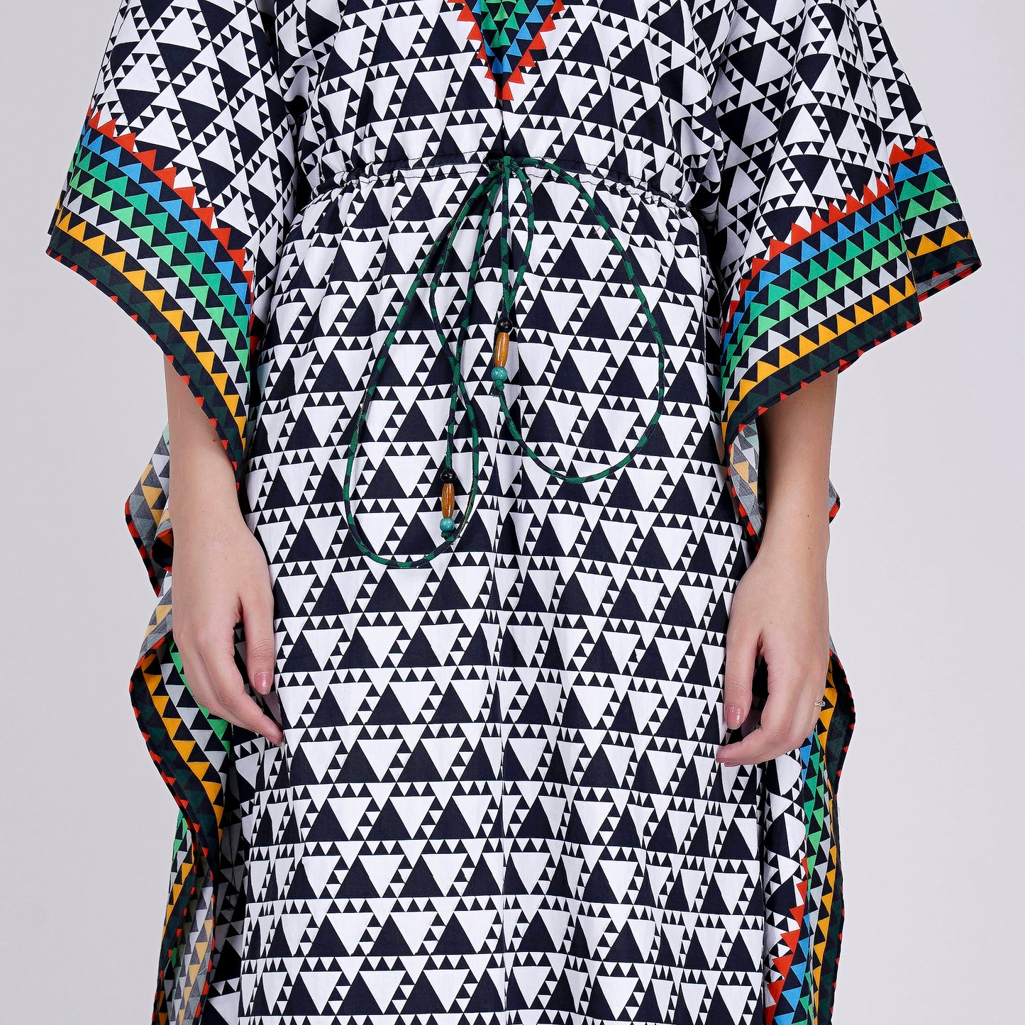 Black and White Triangle Geometric Print Full Length Kaftan