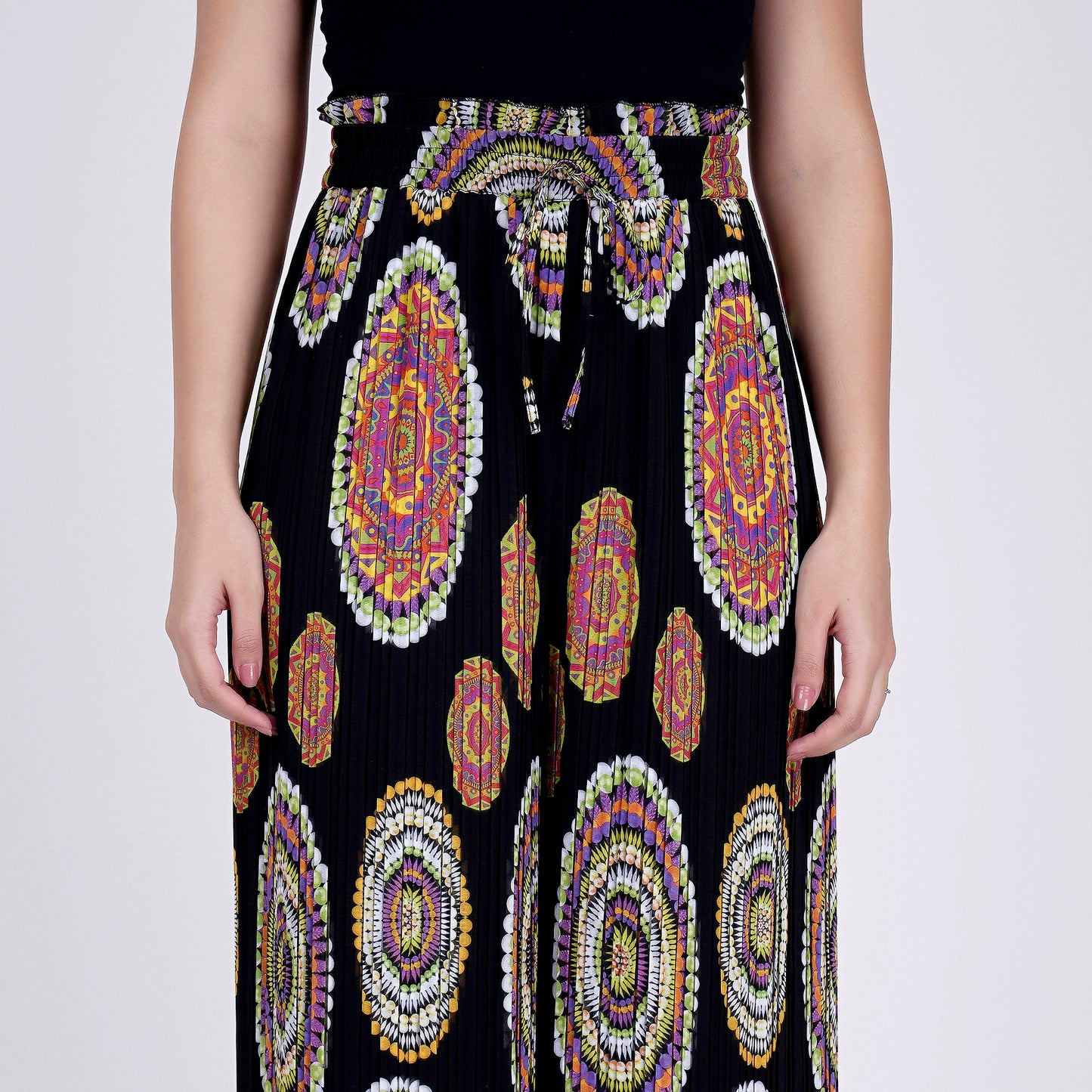 Black Geometric Print Pleated Palazzo