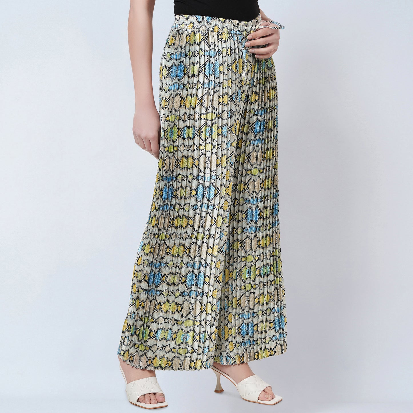 Yellow Geometric Pleated Palazzo