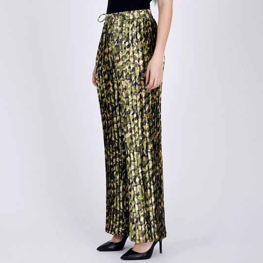 Forest Green Camouflage Print Knife Pleated Palazzo