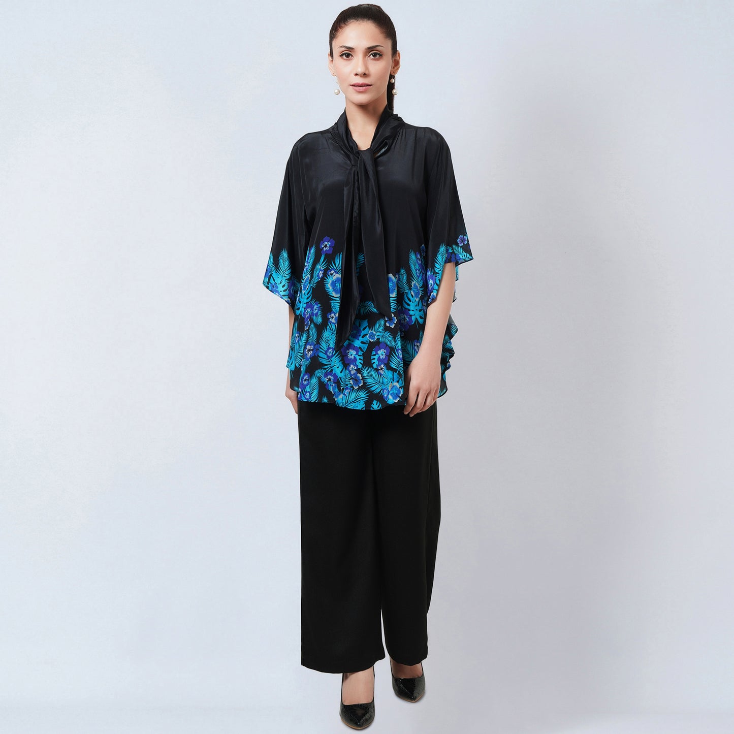 Black and Blue Floral Bow-Tie Top and Straight Pants Set