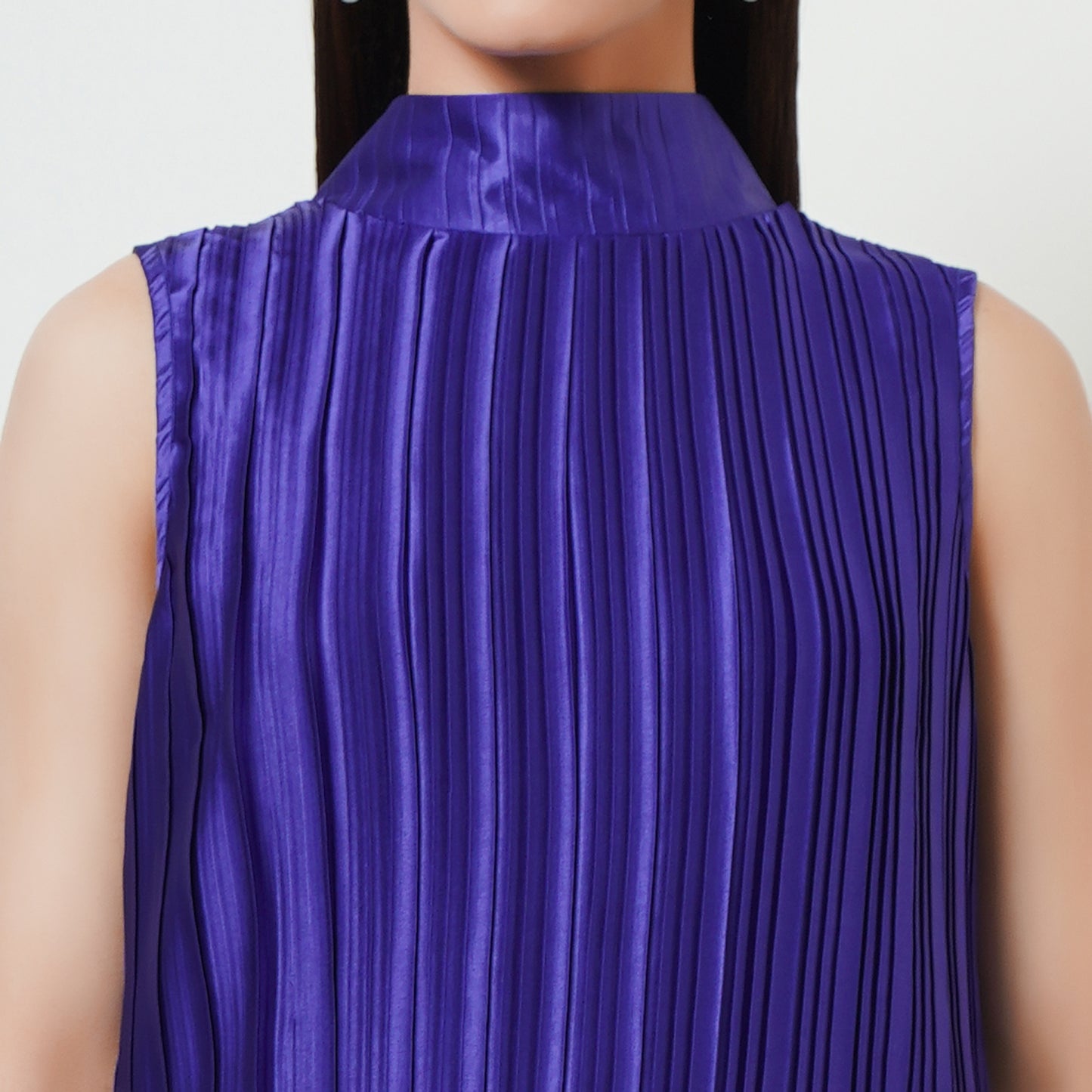 Purple Sleeveless Turtle Neck Box Pleated Top