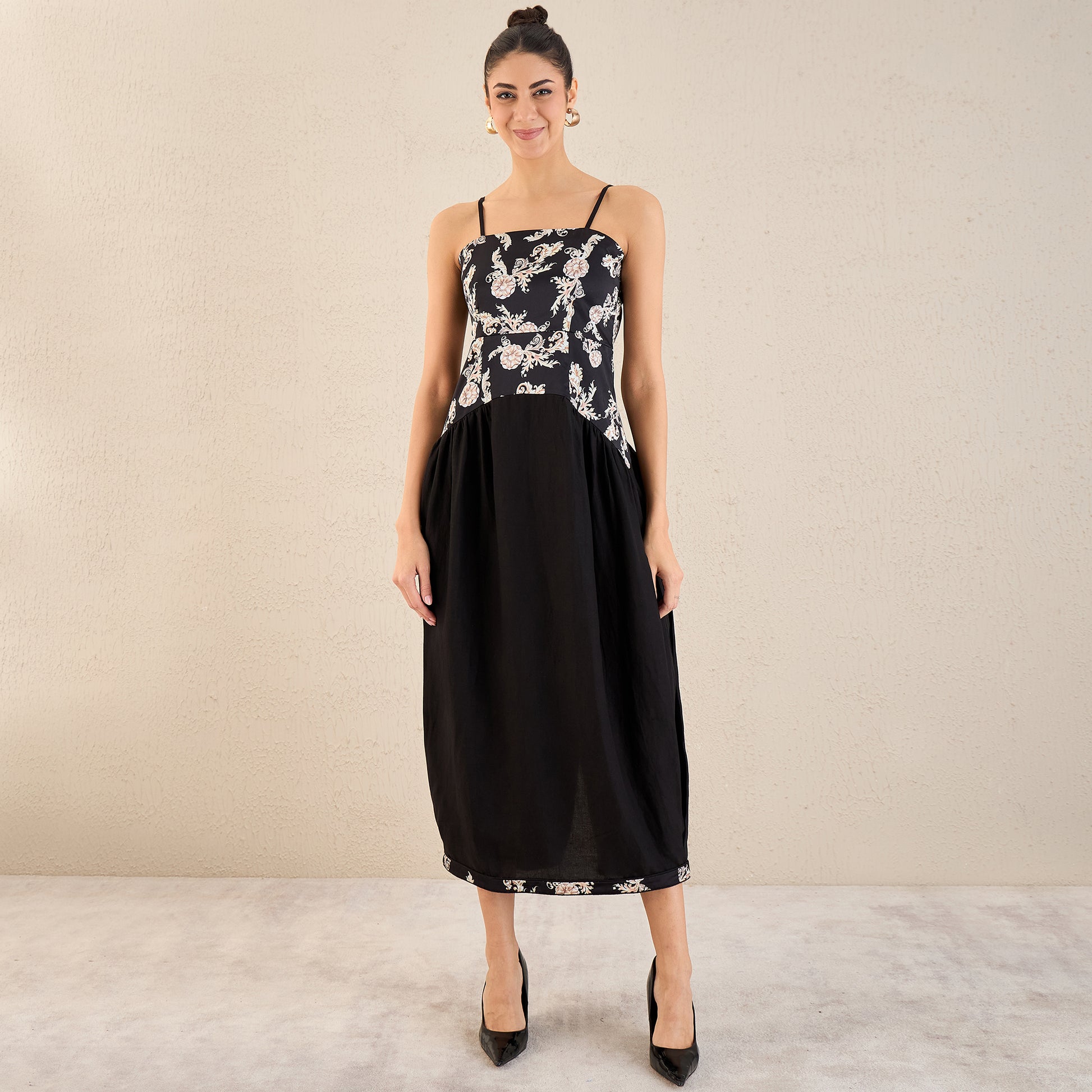 Black Baroque Print Dress for Women Viscose Linen | First Resort by Ramola Bachchan Black Baroque Print Dress for Women Viscose Linen | First Resort by Ramola Bachchan