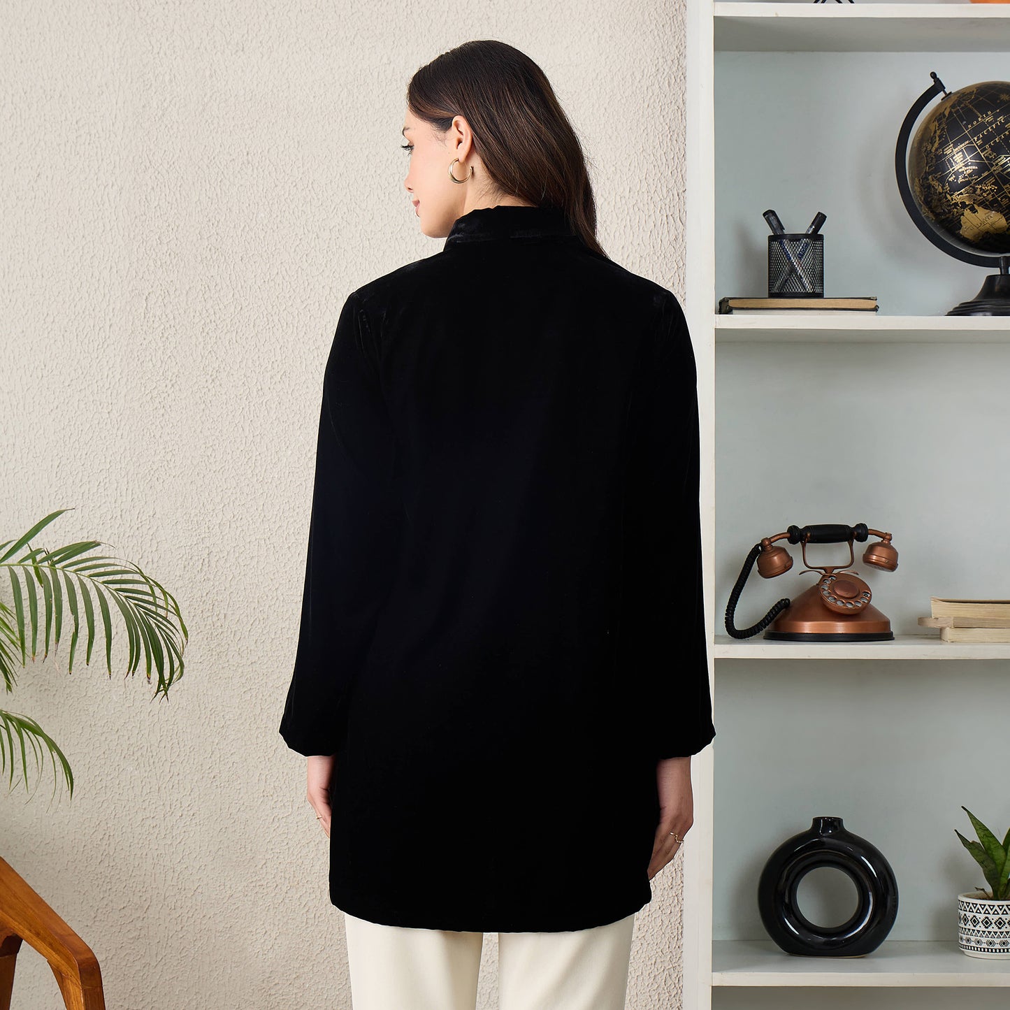 Black Twin Golden Roses Hand Embroidered Velvet Jacket