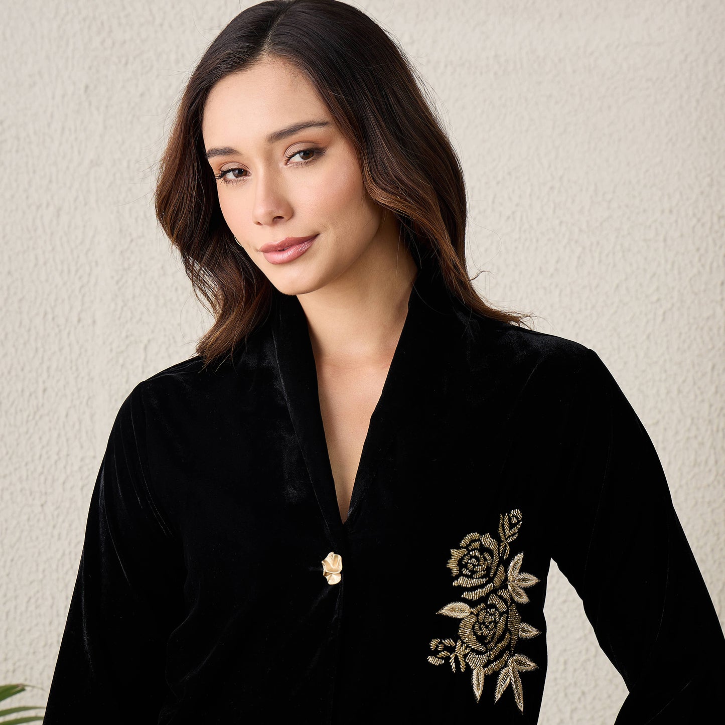 Black Twin Golden Roses Hand Embroidered Velvet Jacket