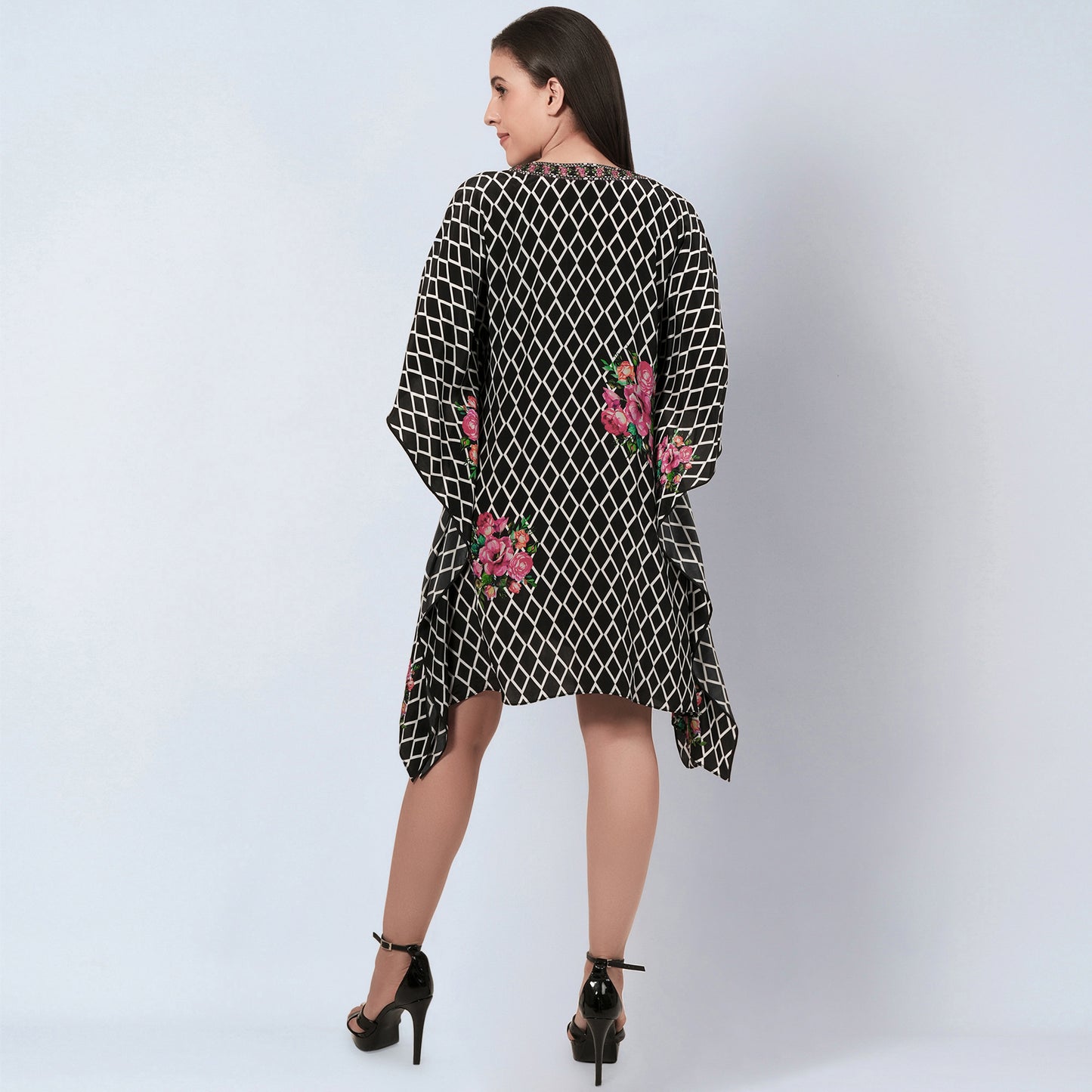 Black and White Kaftan Top