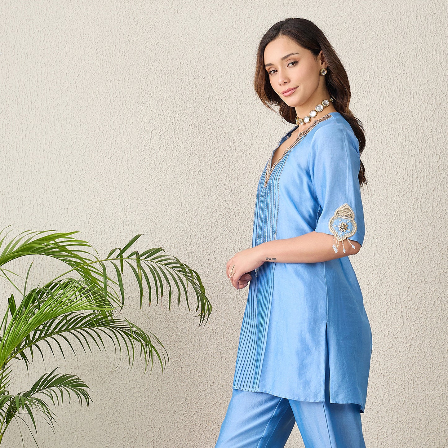 Sky Blue Scallop Neck Pintuck Kurta