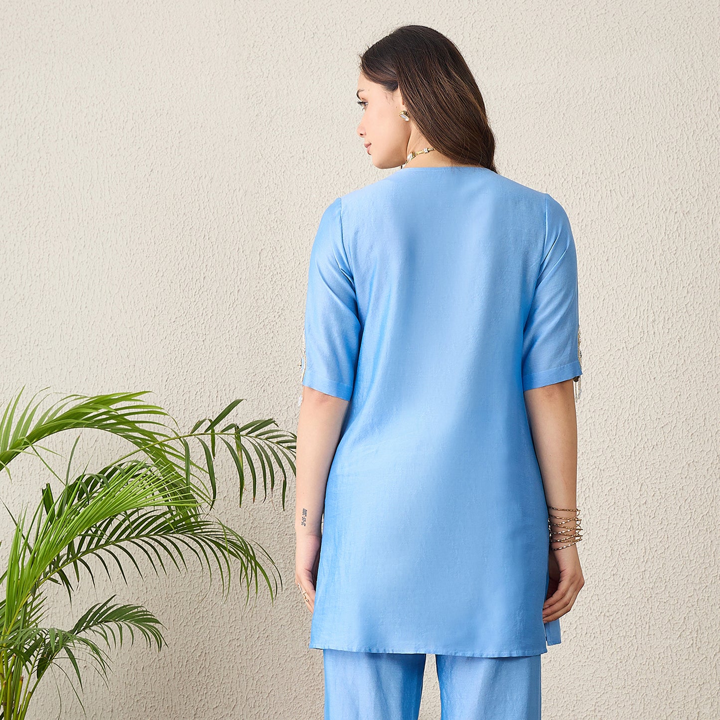 Sky Blue Scallop Neck Pintuck Kurta
