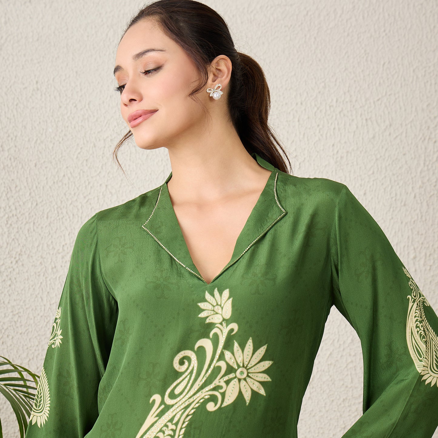 Green Paisley Crystal Embellished Short Kurta