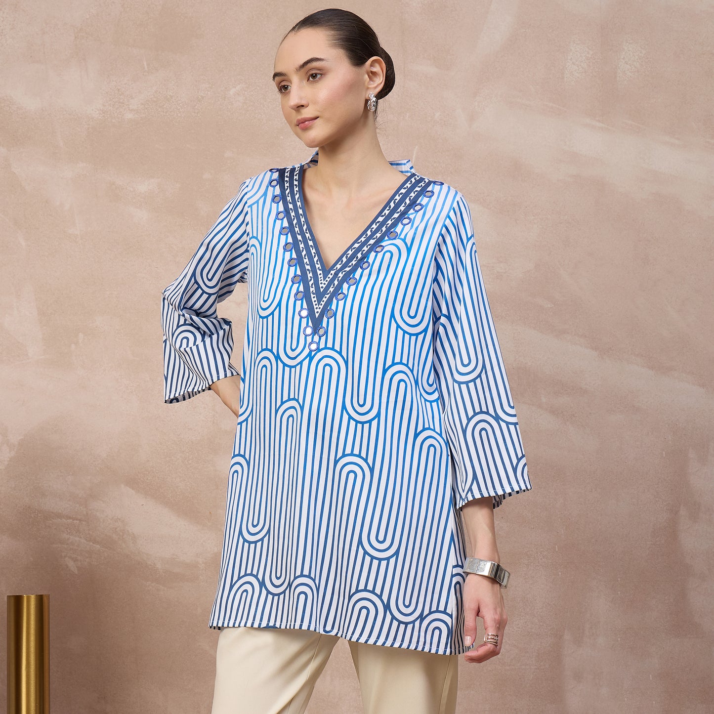 White and Blue Geometric Print Kurta for Women – Cotton Satin – Model View | First Resort by Ramola Bachchan