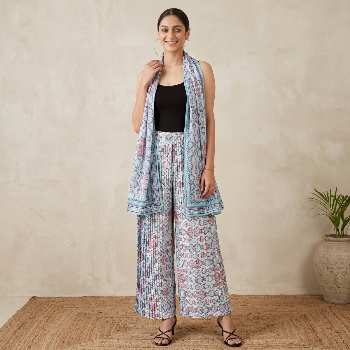 Blue Geometric Print Set for Women – Polyester Georgette | First Resort by Ramola Bachchan