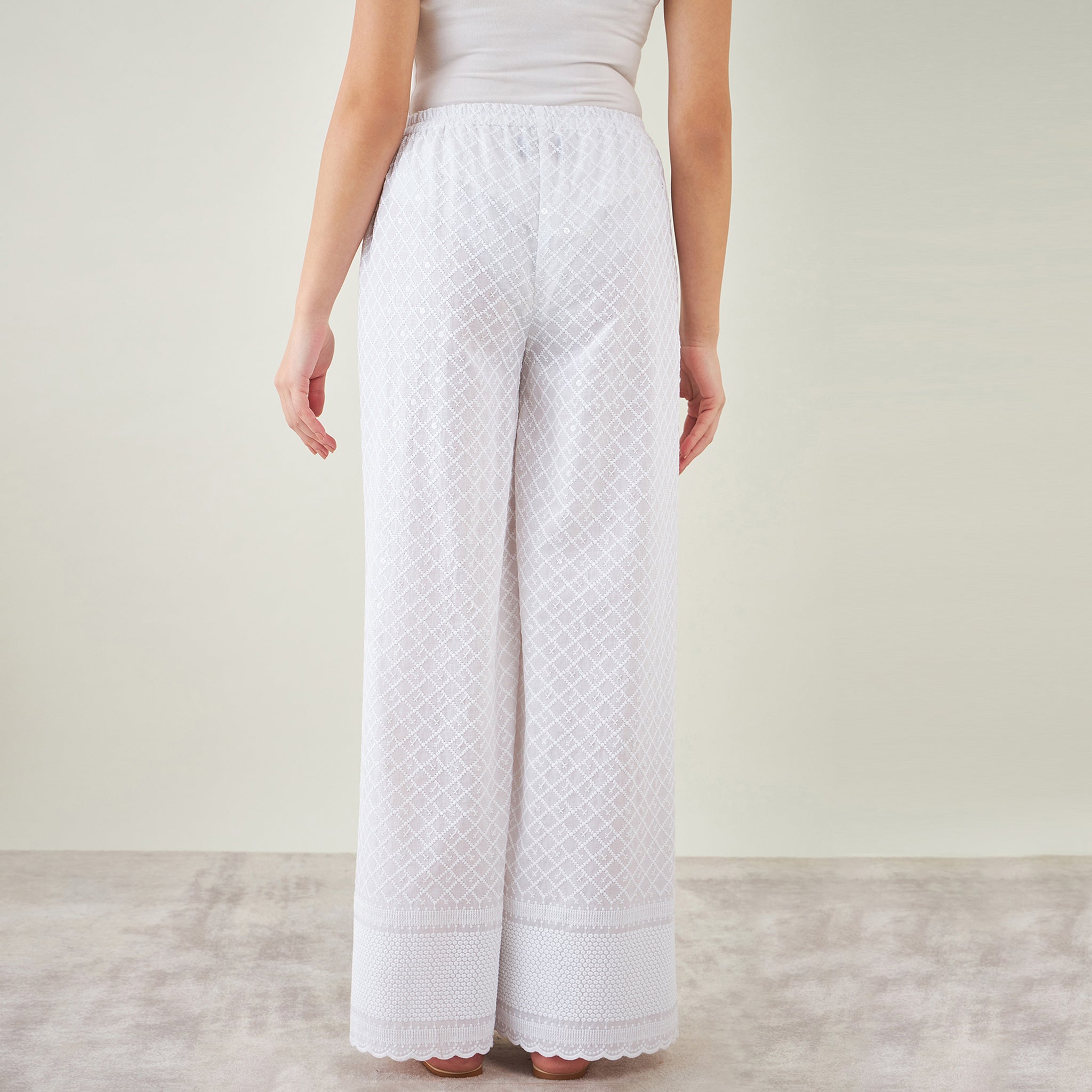 Chikankari Raymond Cotton karachi pants Fabric - 100%Stretchable Raymond  Cotton ( Super Soft smooth ) Work - Organza Boarder with chik... | Instagram