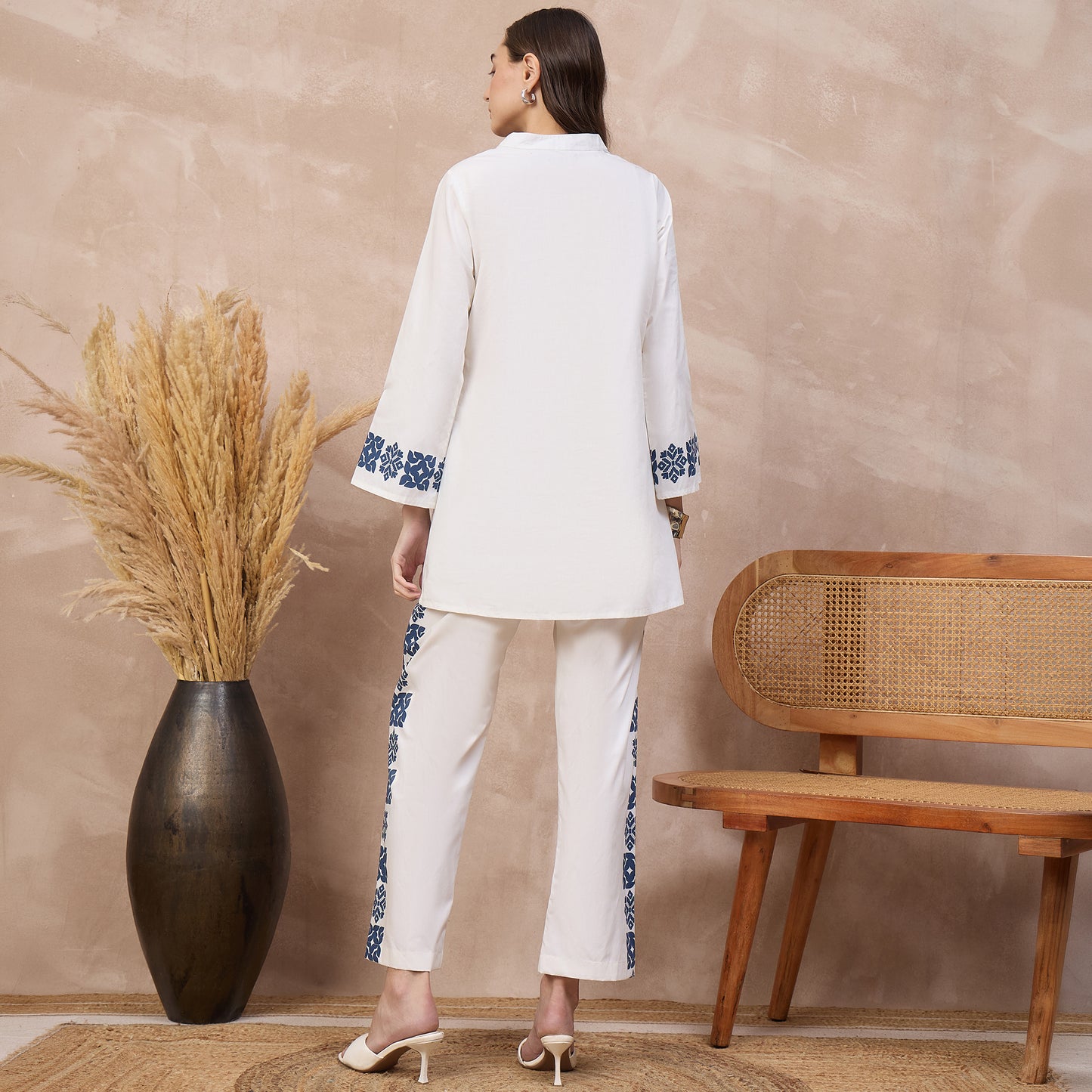 White and Blue Geometric Print Set for Women – Cotton Poplin – Detail View | First Resort by Ramola Bachchan