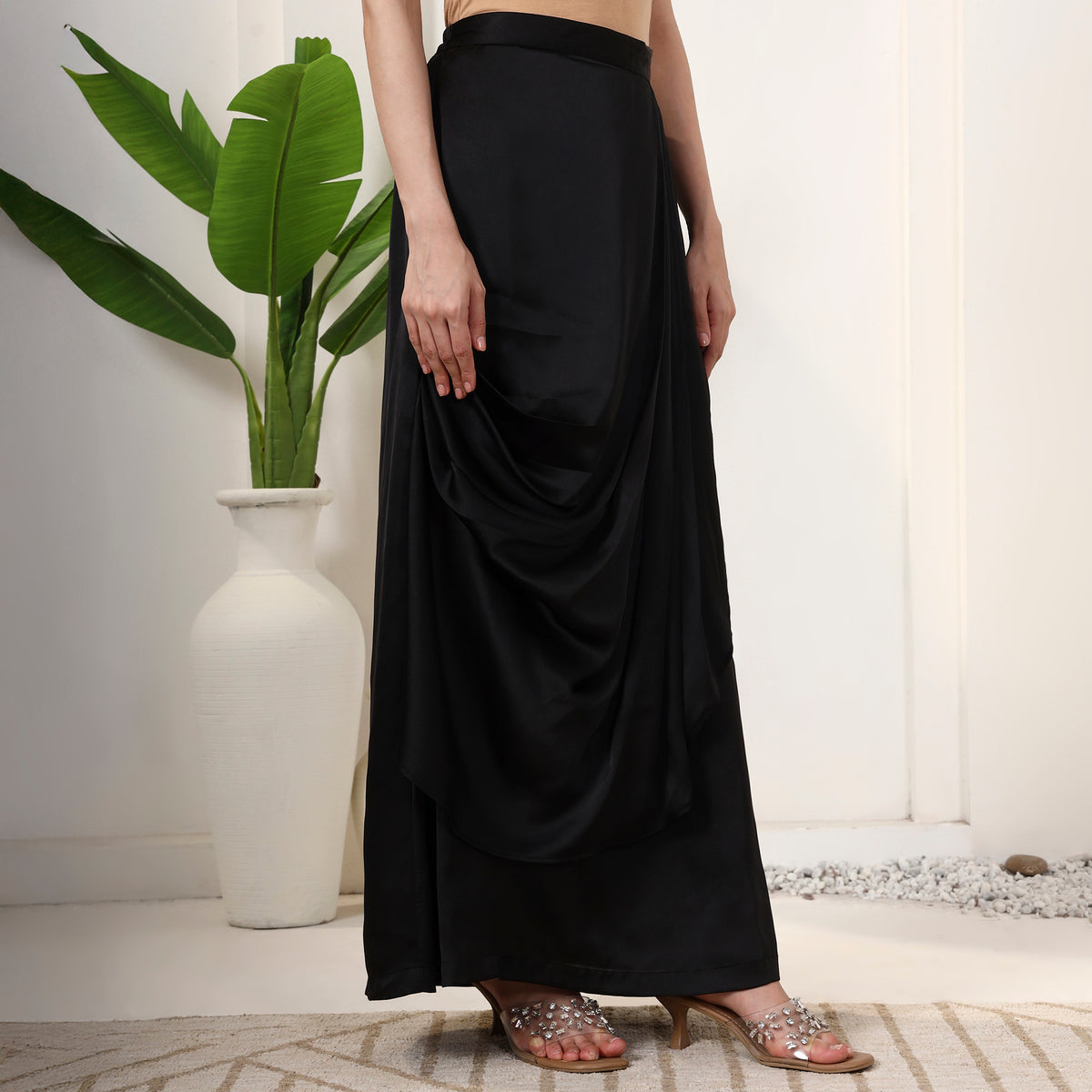 Cream Set for Women – Cotton Satin, Polyester Satin | First Resort by Ramola Bachchan