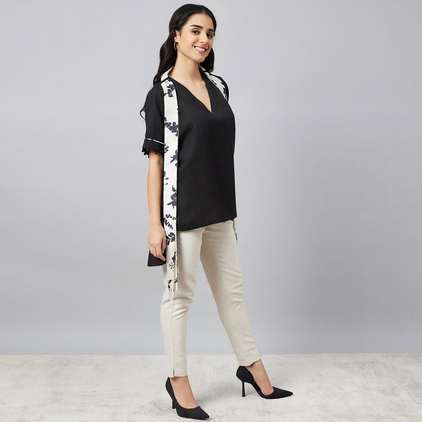 Black and Ivory Linen Top with Belt