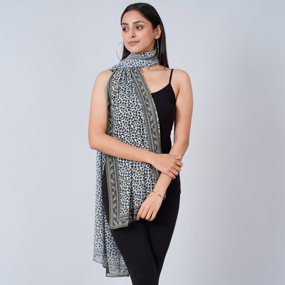 Green Leopard Print Stole