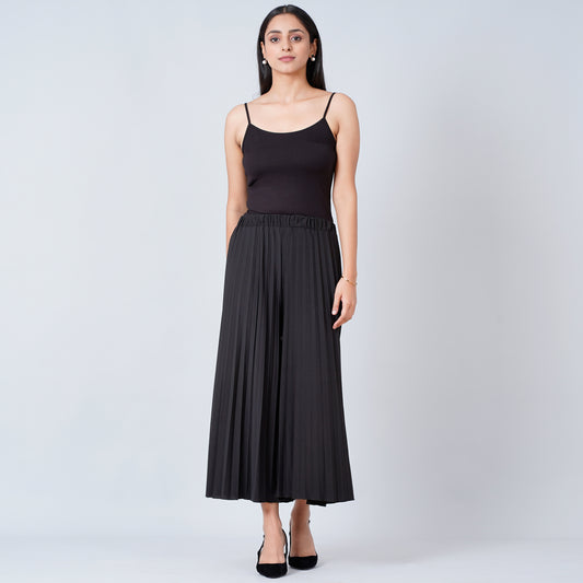 Black Wide Leg Pleated Palazzo