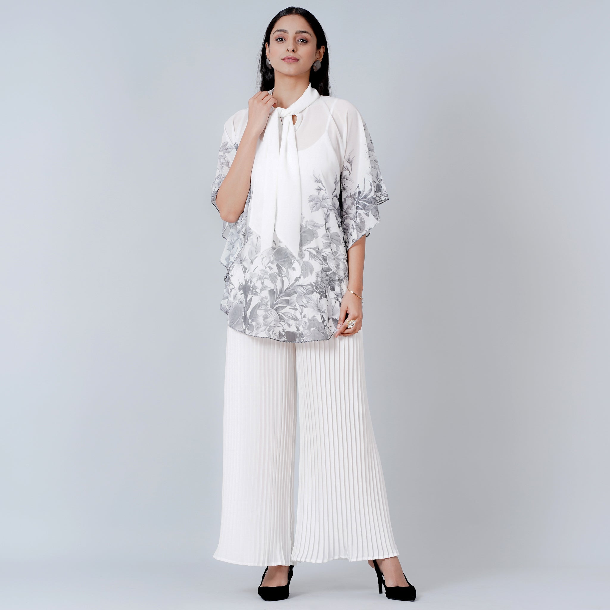 Update more than 147 white pleated palazzo trousers best