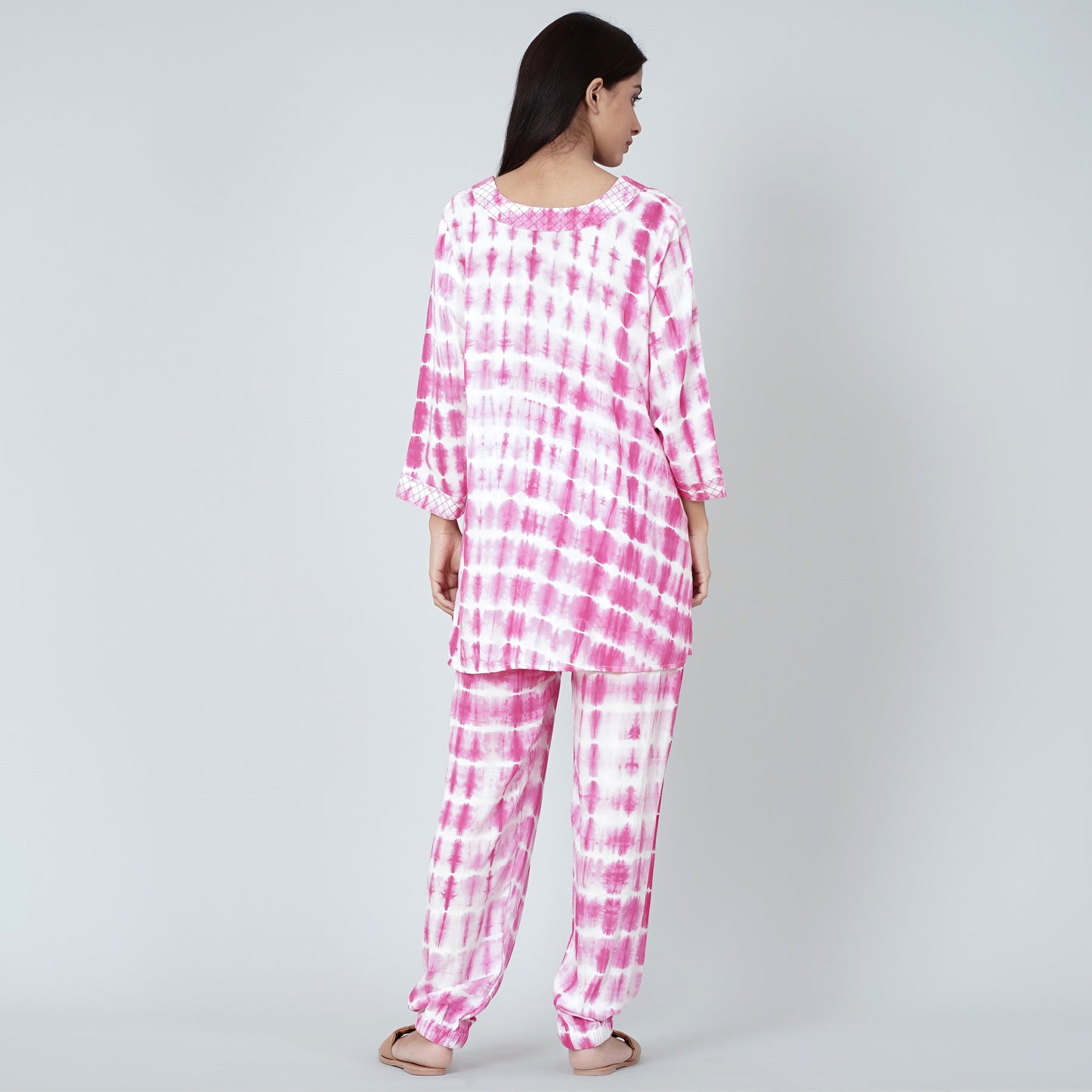 Magenta and White Tie-Dye Lounge Set