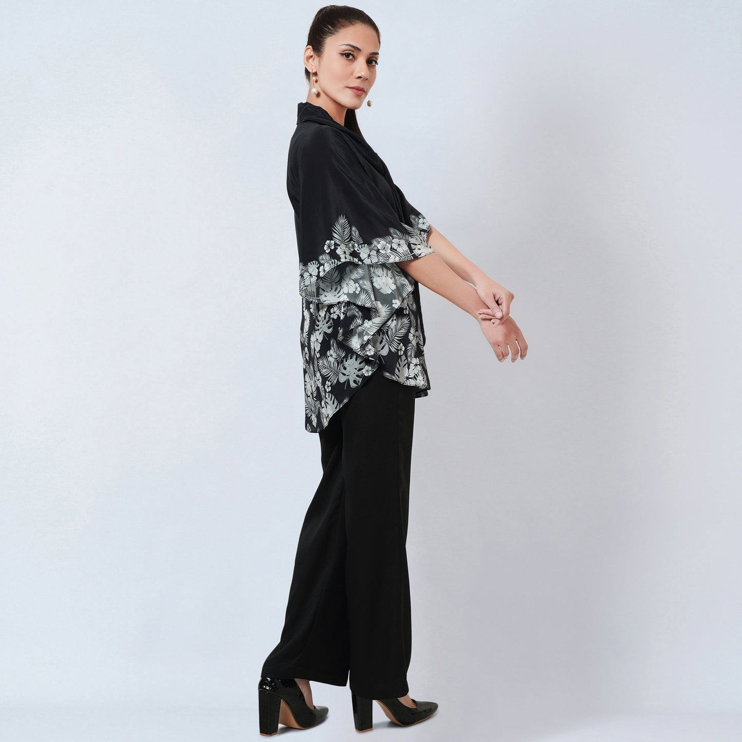 Black and Grey Floral Bow-Tie Top and Straight Pants Set